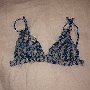 Sofia by Vix bikini top